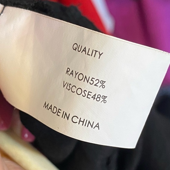 Shilla The Label Black Cold Shoulder Tie Back Shorts Romper, Size Medium - Picture 13 of 13